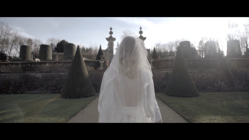 SECRET GARDENS - FRENCH ANTIQUE DÉCOR